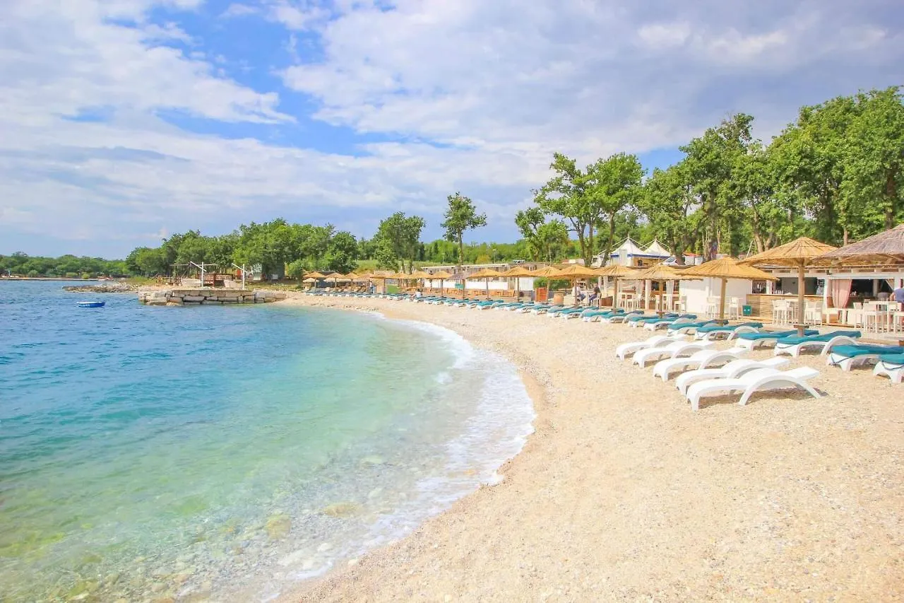 Carmen 2 Apartment Funtana Croatia